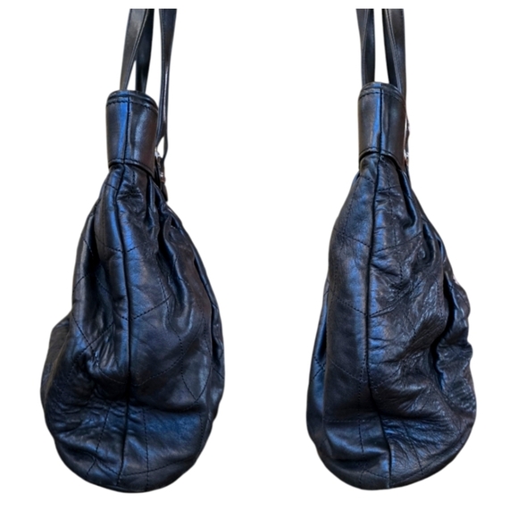 Chanel Black Diamond Stitch Lambskin Silvertone Large Shoulder Bag Tote - Picture 5 of 14